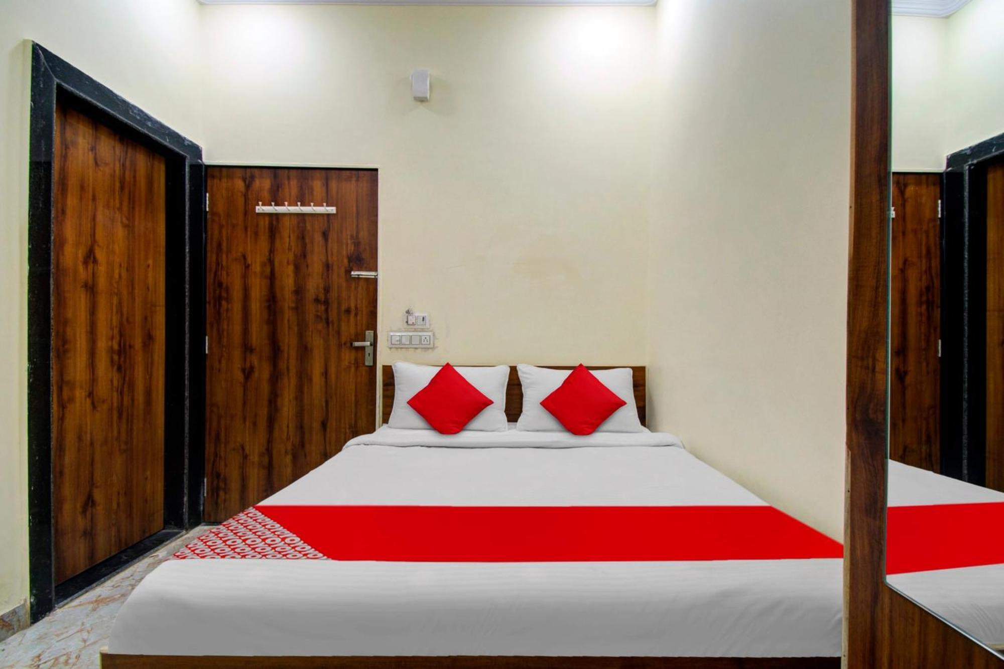 Hotel O Moon Mahal Jaipur Eksteriør billede