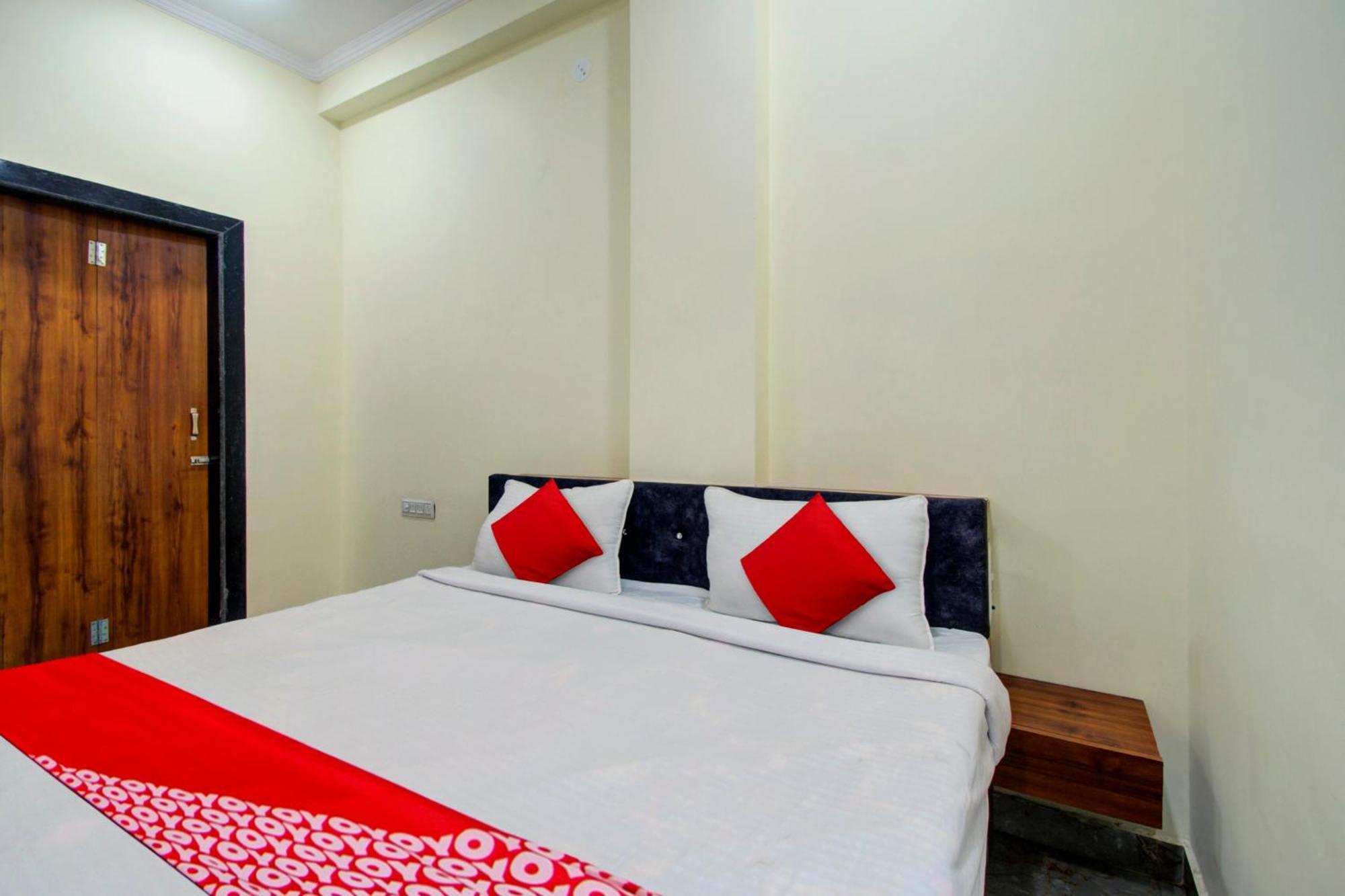 Hotel O Moon Mahal Jaipur Eksteriør billede