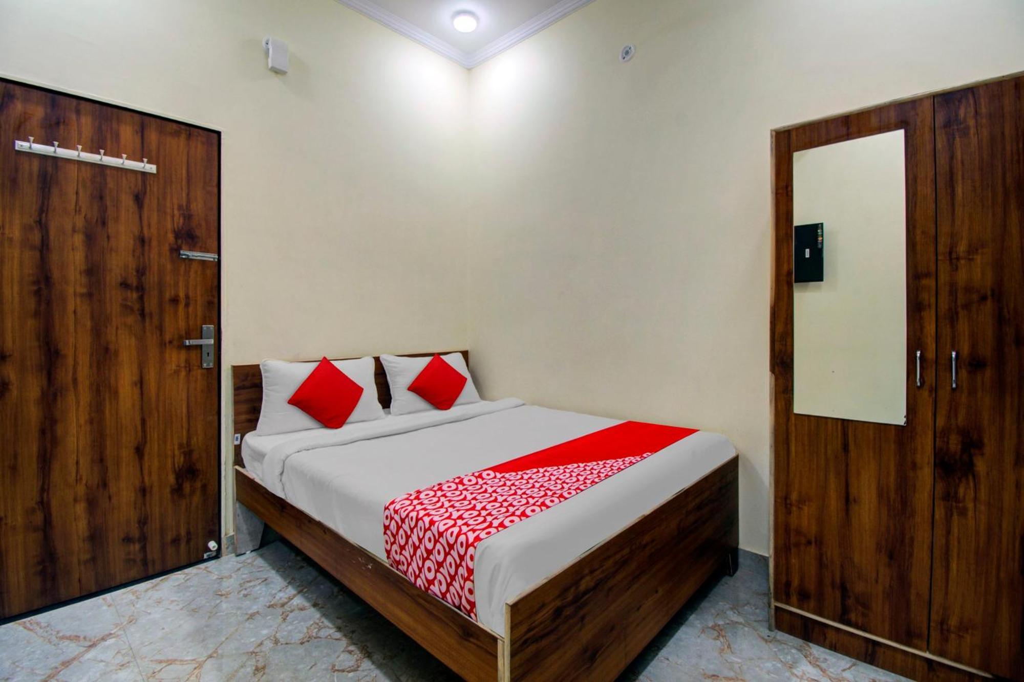 Hotel O Moon Mahal Jaipur Eksteriør billede